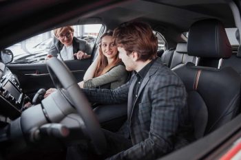 compress_1500_dealership_getty-images-hJdepwPFAMg-unsplash compress_1500_dealership_getty-images-hJdepwPFAMg-unsplash